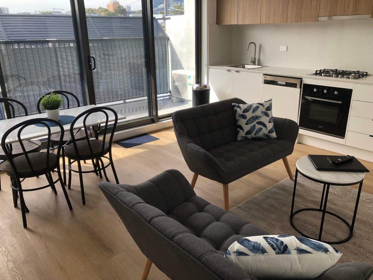 Q Squared Serviced Apartments Melbourne Exterior photo