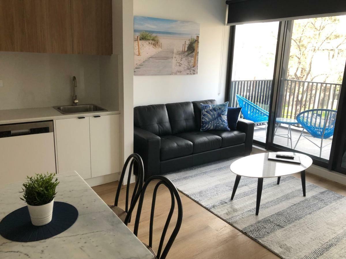 Q Squared Serviced Apartments Melbourne Exterior photo