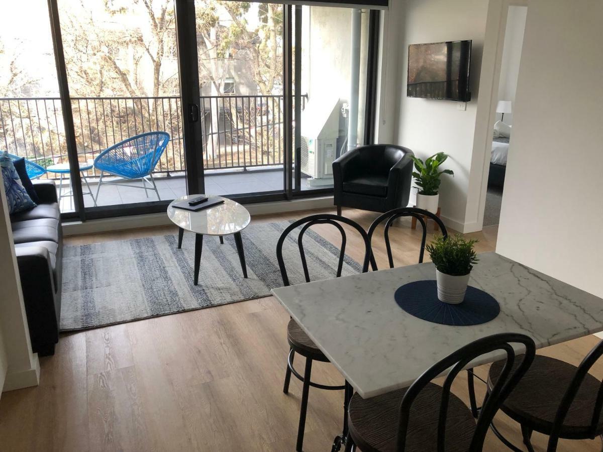 Q Squared Serviced Apartments Melbourne Exterior photo