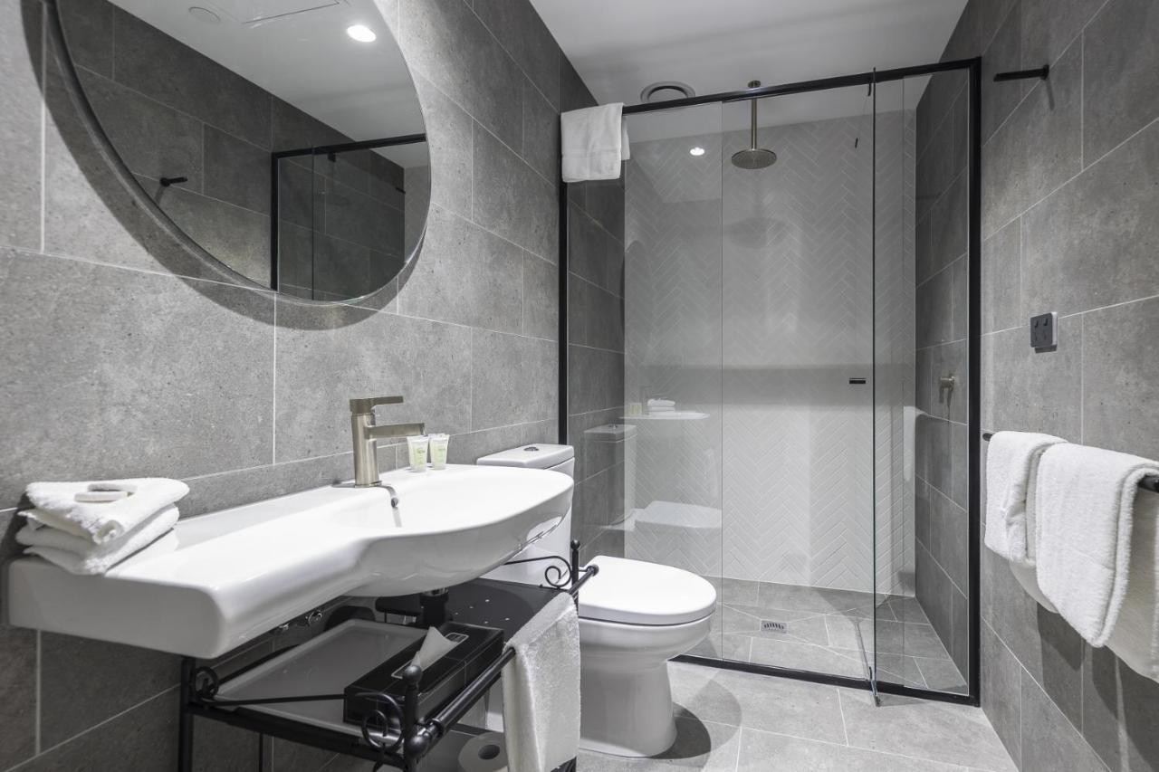 Q Squared Serviced Apartments Melbourne Exterior photo